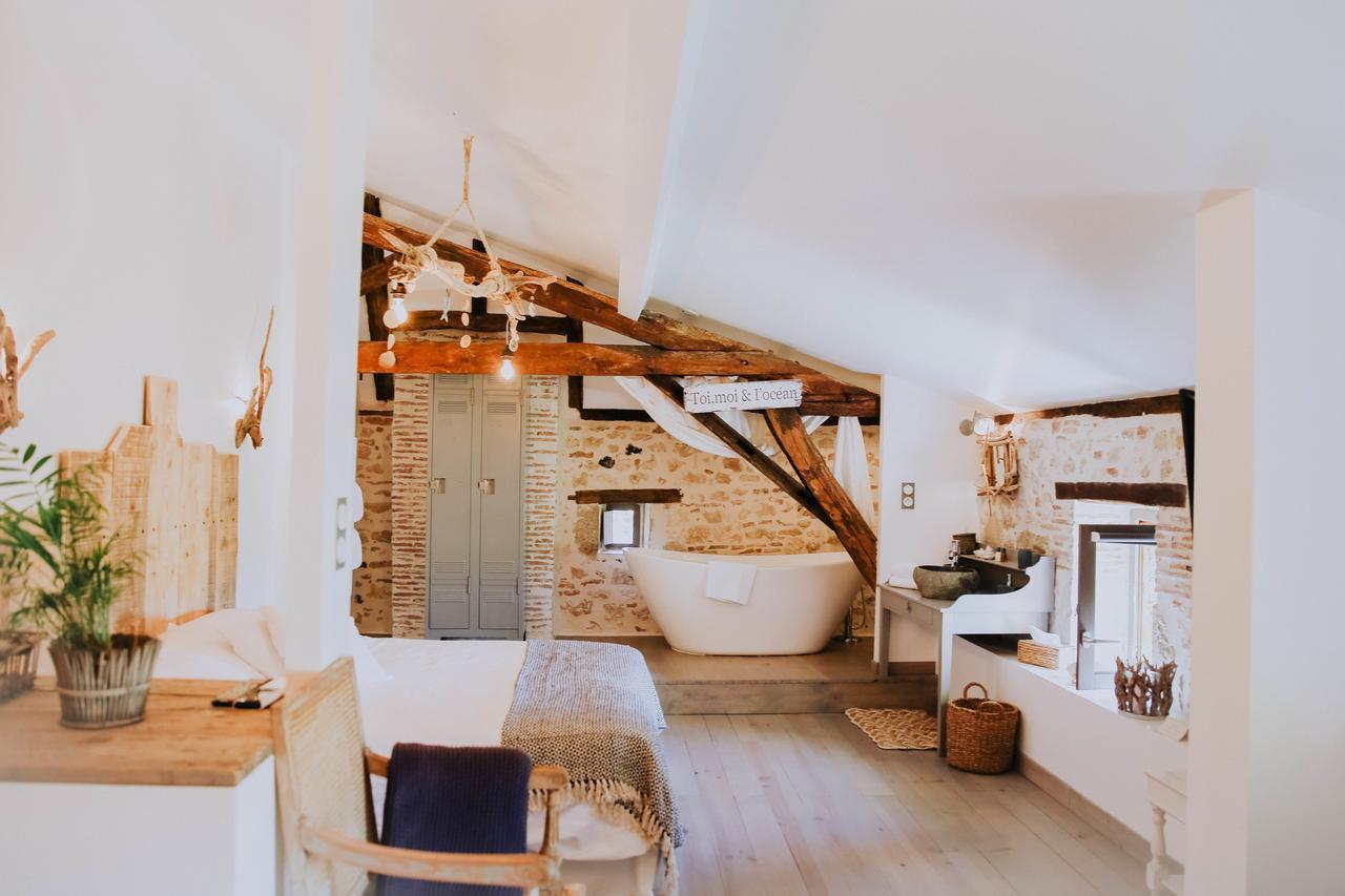La Maison Bleue Villeréal Exterior foto